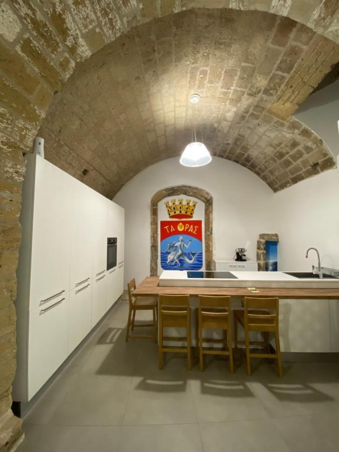Star Suite Taranto Exteriör bild